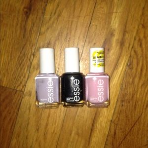 ❌❌SOLD❌❌Essie Nail Polish Bundle